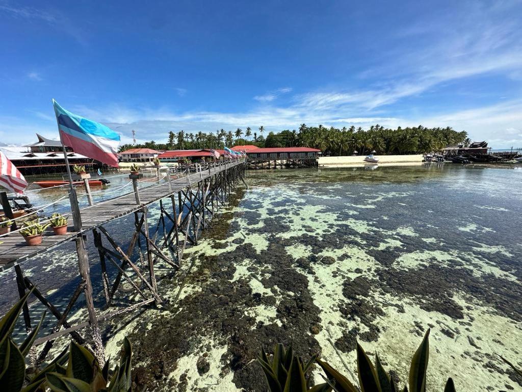 Mabul Backpackers Apartment Mabul Island Luaran gambar